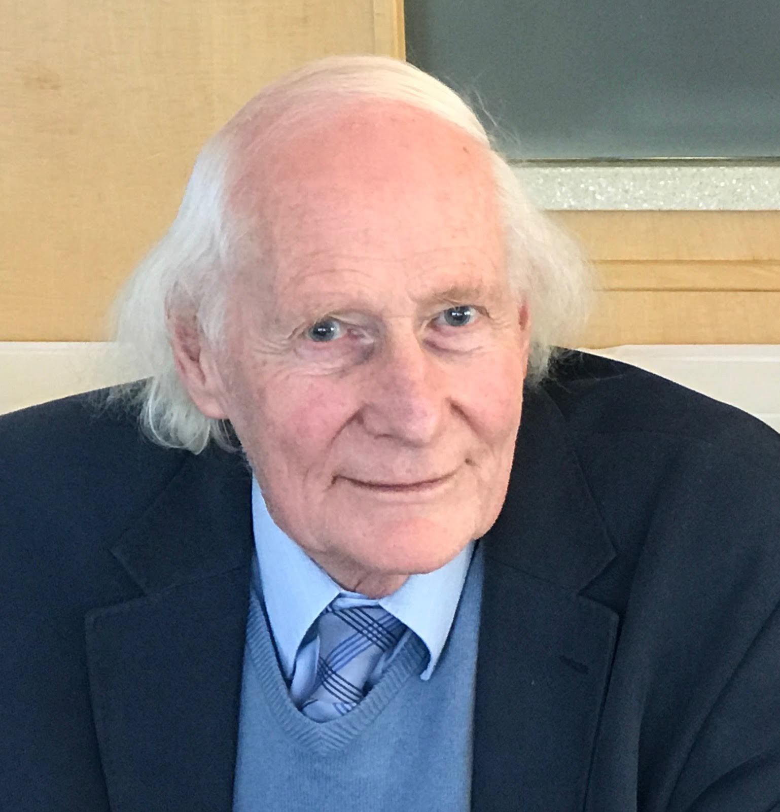 Dr Peter Fenwick, MB BChir, BA (Cantab), DPM, FRCPsych