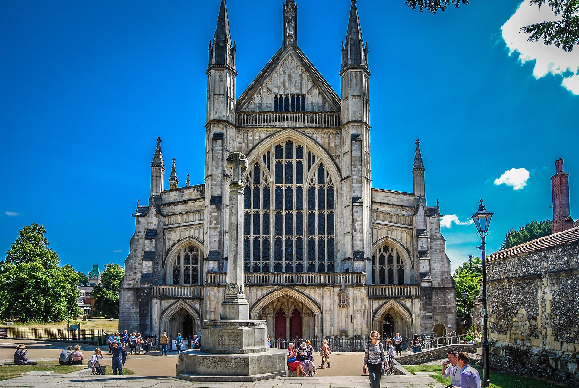 Winchester Cathedral Pilgrimage - Scientific and Medical Network