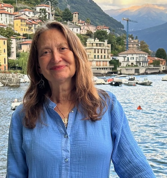 Lynn Bell