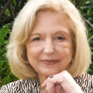 Profile photo of Suzanne Taylor