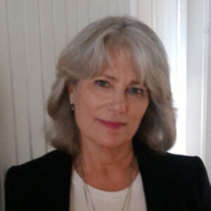 Profile photo of Elizabeth Halliday